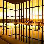 Hotel Gale Collection